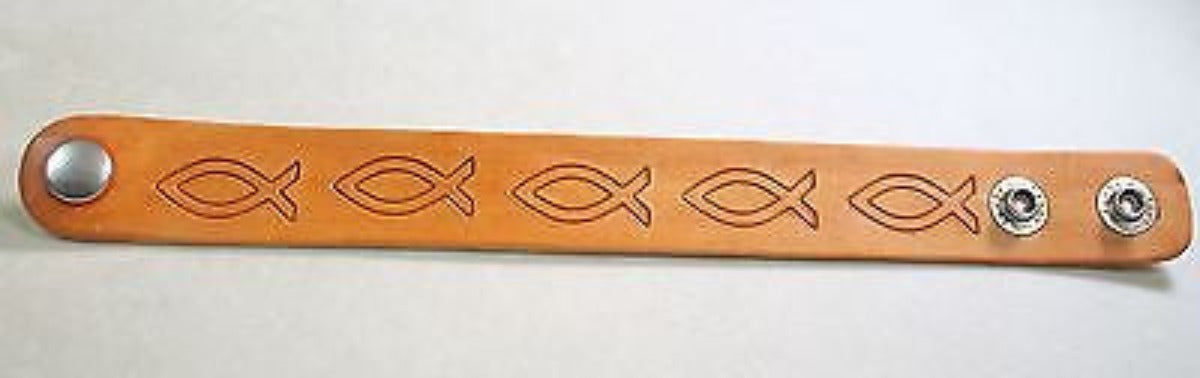 Christian Jesus fish hand stamped and stained leather bracelet - Samstagsandmore