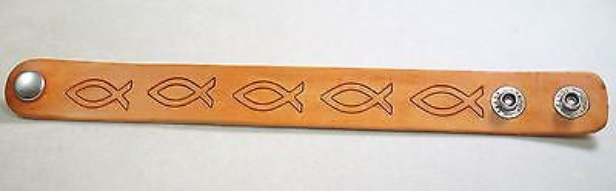 Christian Jesus fish hand stamped and stained leather bracelet - Samstagsandmore