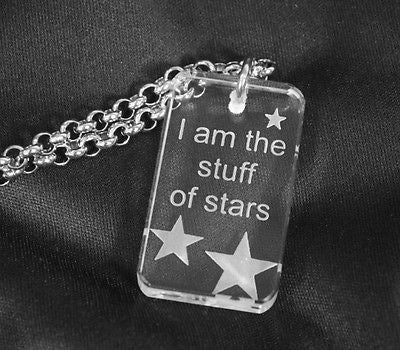 MOTIVATIONAL STAR SAND BLASTED THICK CRYSTAL DOG TAG & STAINLESS STEEL NECKLACE - Samstagsandmore