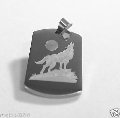WOLF HOWLING AT THE MOON SOLID STAINLESS STEEL DOG TAG NECKLACE PENDANT - Samstagsandmore