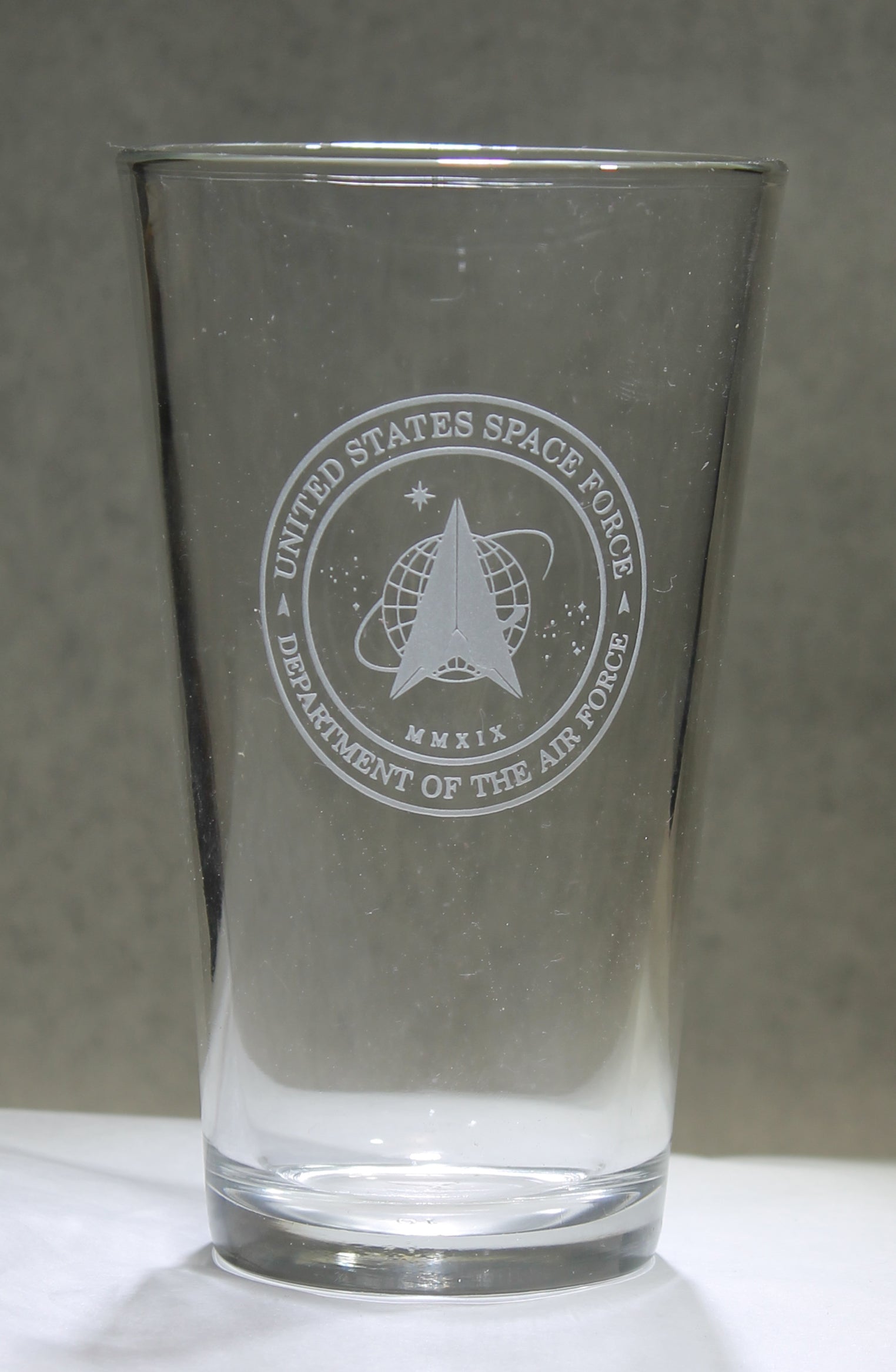 USMMA Merchant Marine Academy KP- Set of 4 - 16oz Pint Drink Glasses Custom Sand Carved USNA USAFA USMA USCGA graduation commencement - Samstagsandmore
