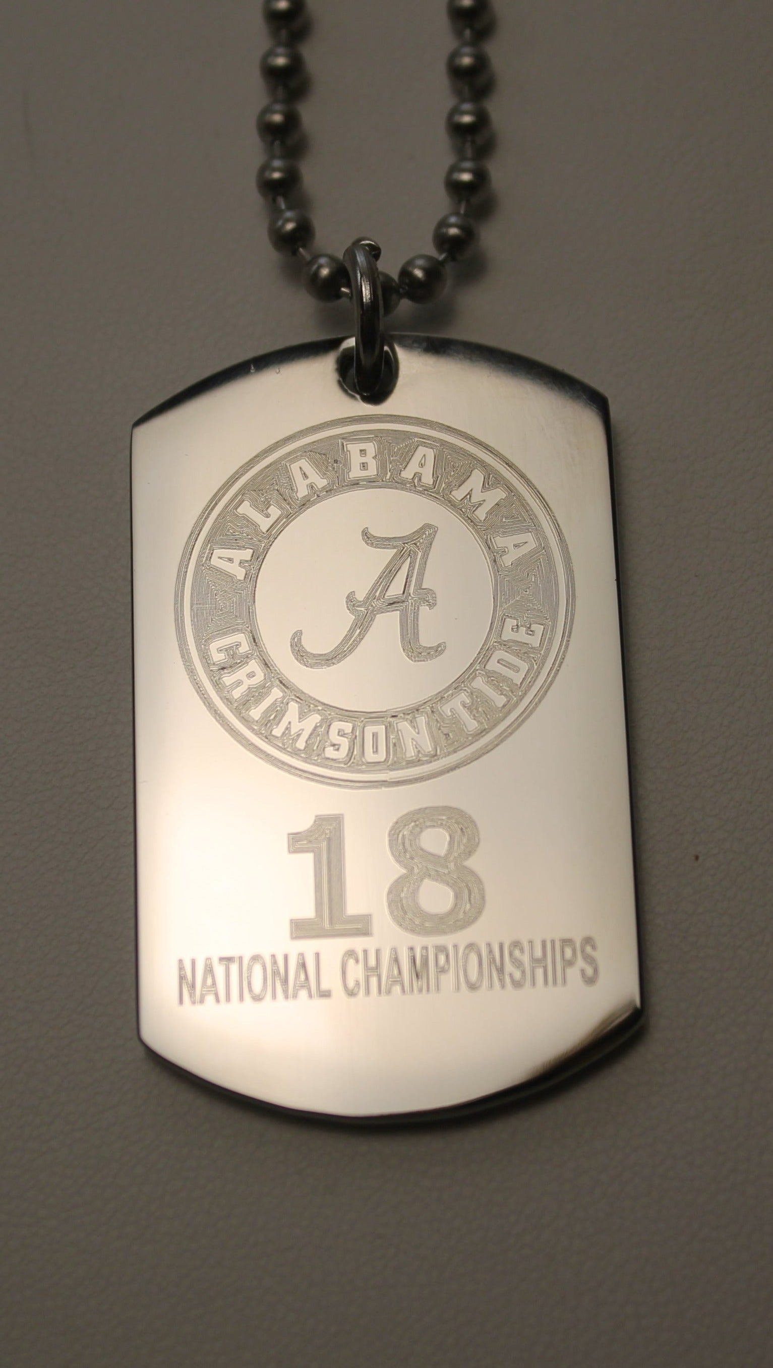 UNIVERSITY OF ALABAMA 18 NATIONAL CHAMPION 2020 STAINLESS STEEL DOG TAG NECKLACE - Samstagsandmore