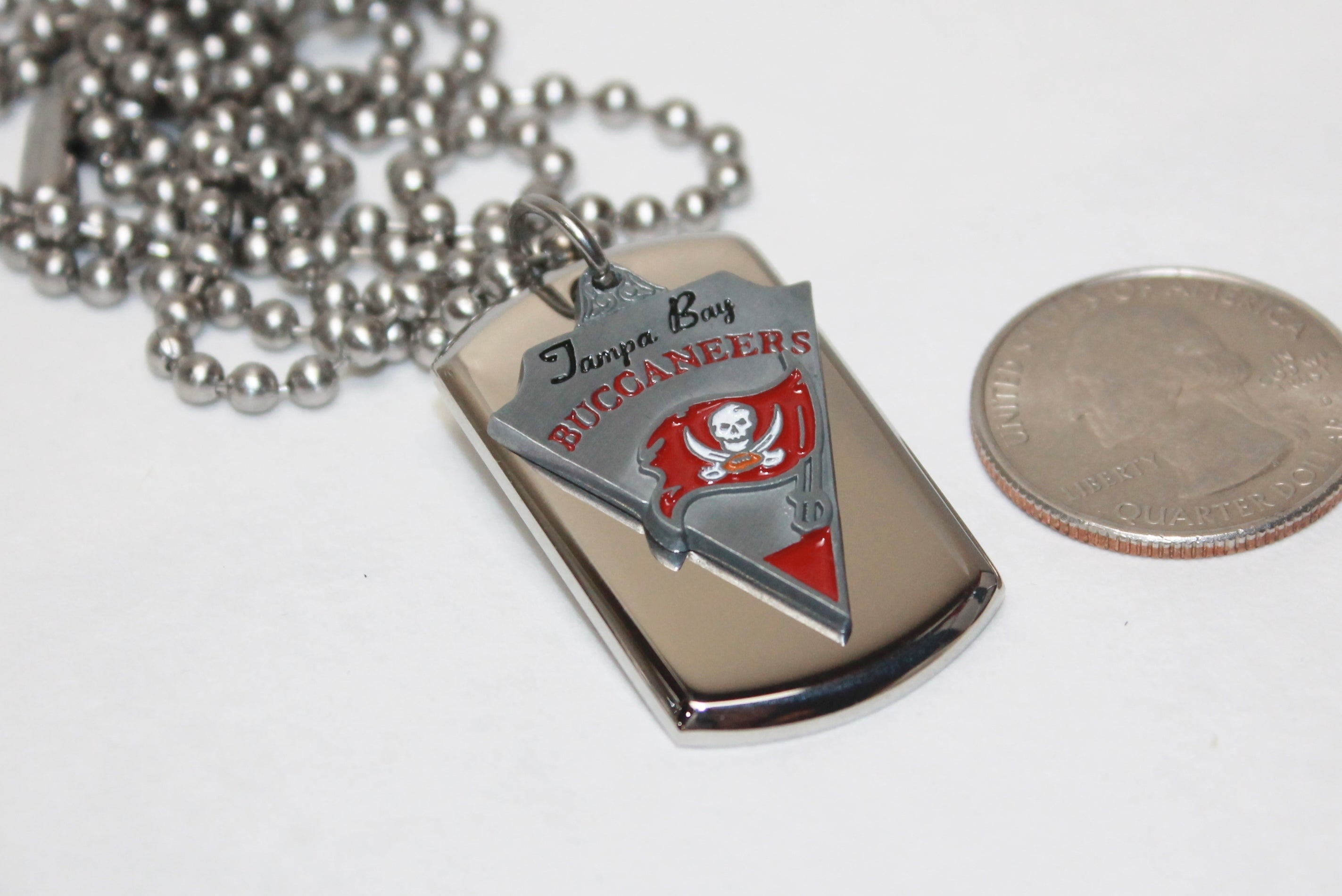 Tampa Bay Buccaneers Bucs NFL  STAINLESS STEEL DOG TAG NECKLACE  3D BALL CHAIN - Samstagsandmore