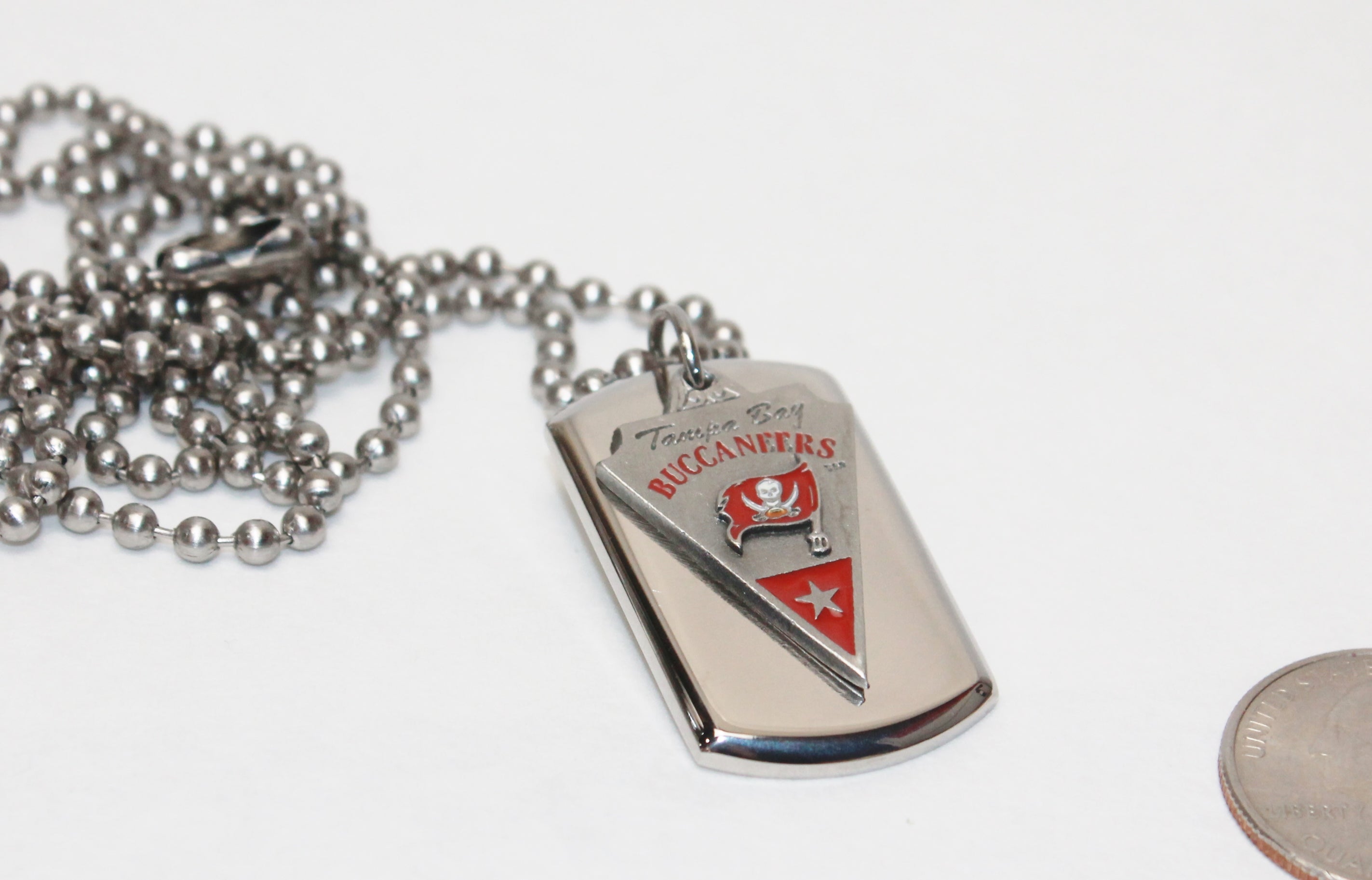 Tampa Bay Buccaneers Bucs NFL  STAINLESS STEEL DOG TAG NECKLACE  3D BALL CHAIN - Samstagsandmore