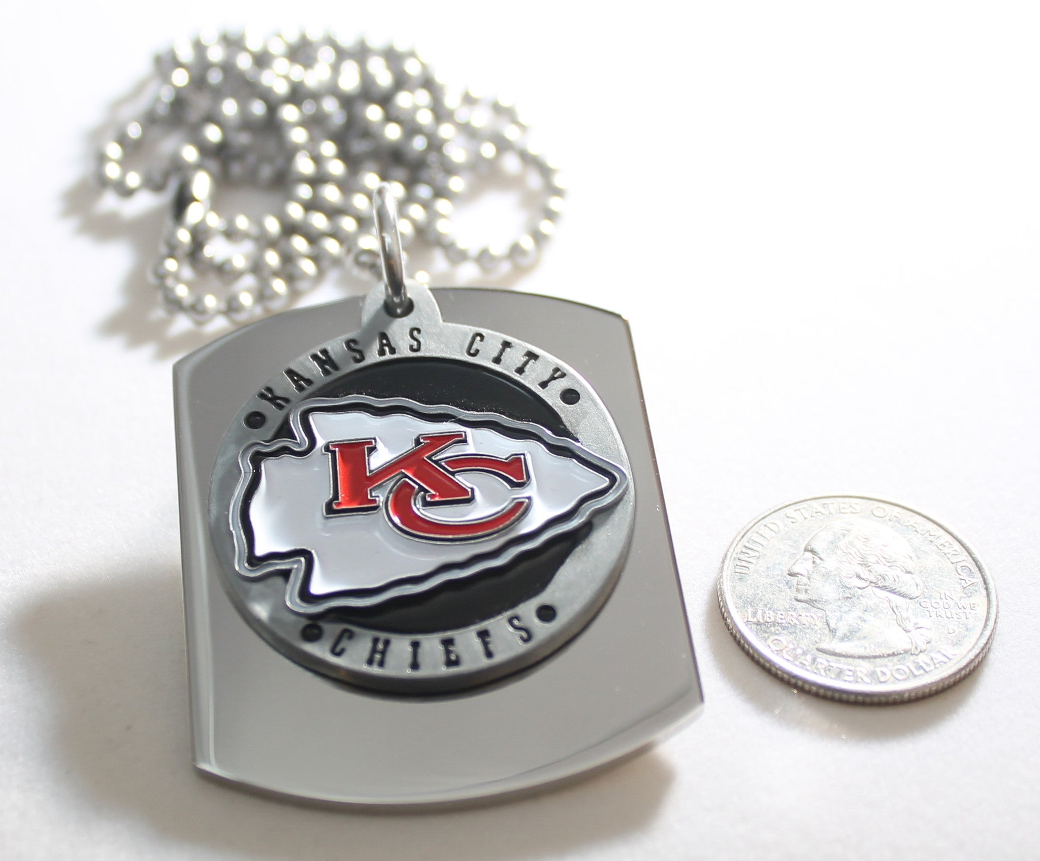 KANSAS CITY CHIEFS NFL X LARGE PENDANT ON THICK STAINLESS STEEL DOG TAG - Samstagsandmore