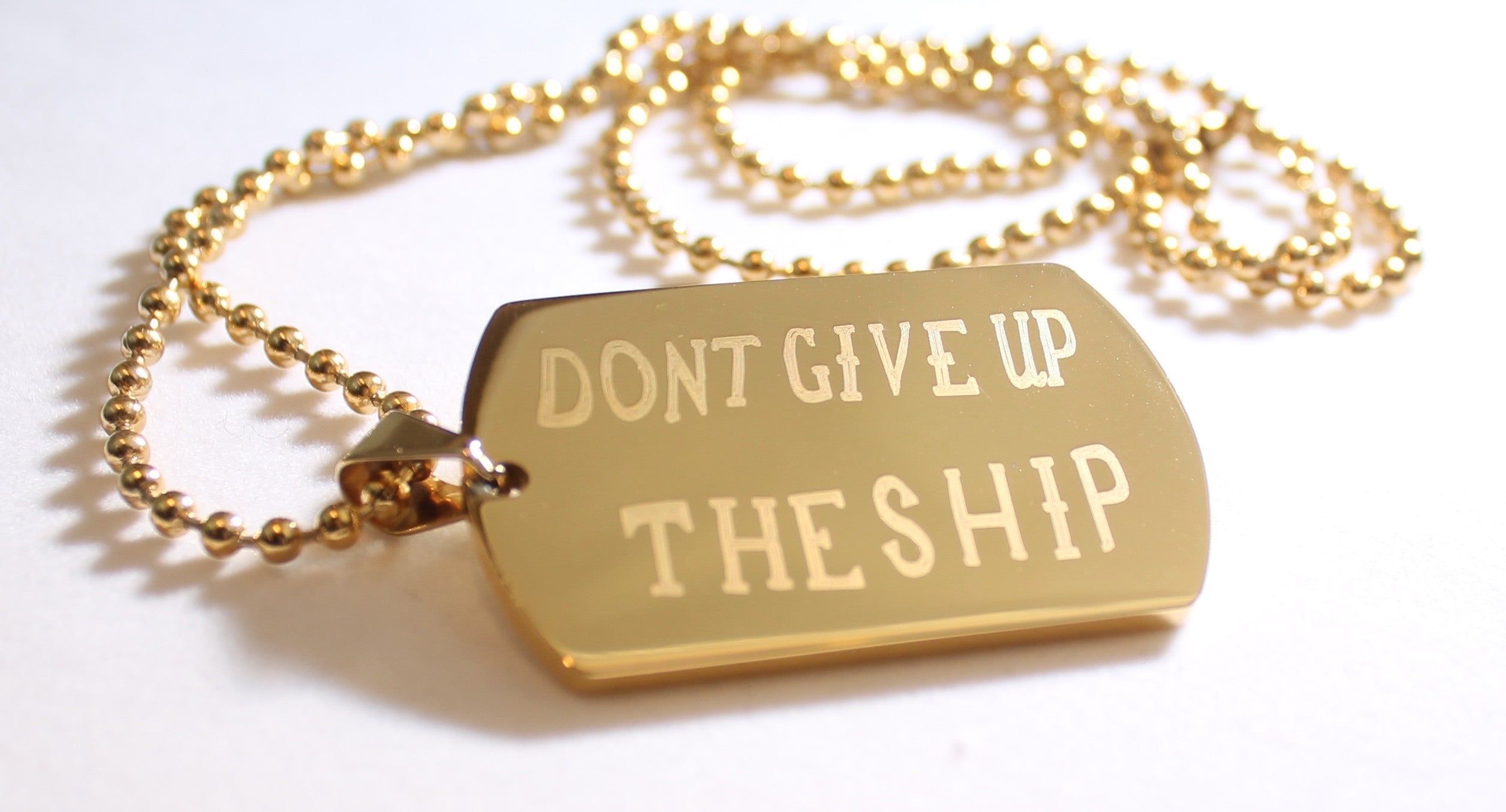 DONT GIVE UP THE SHIP IPG GOLD NAVY MILITARY MOTIVATIONAL THICK STAINLESS STEEL DOG TAG - Samstagsandmore