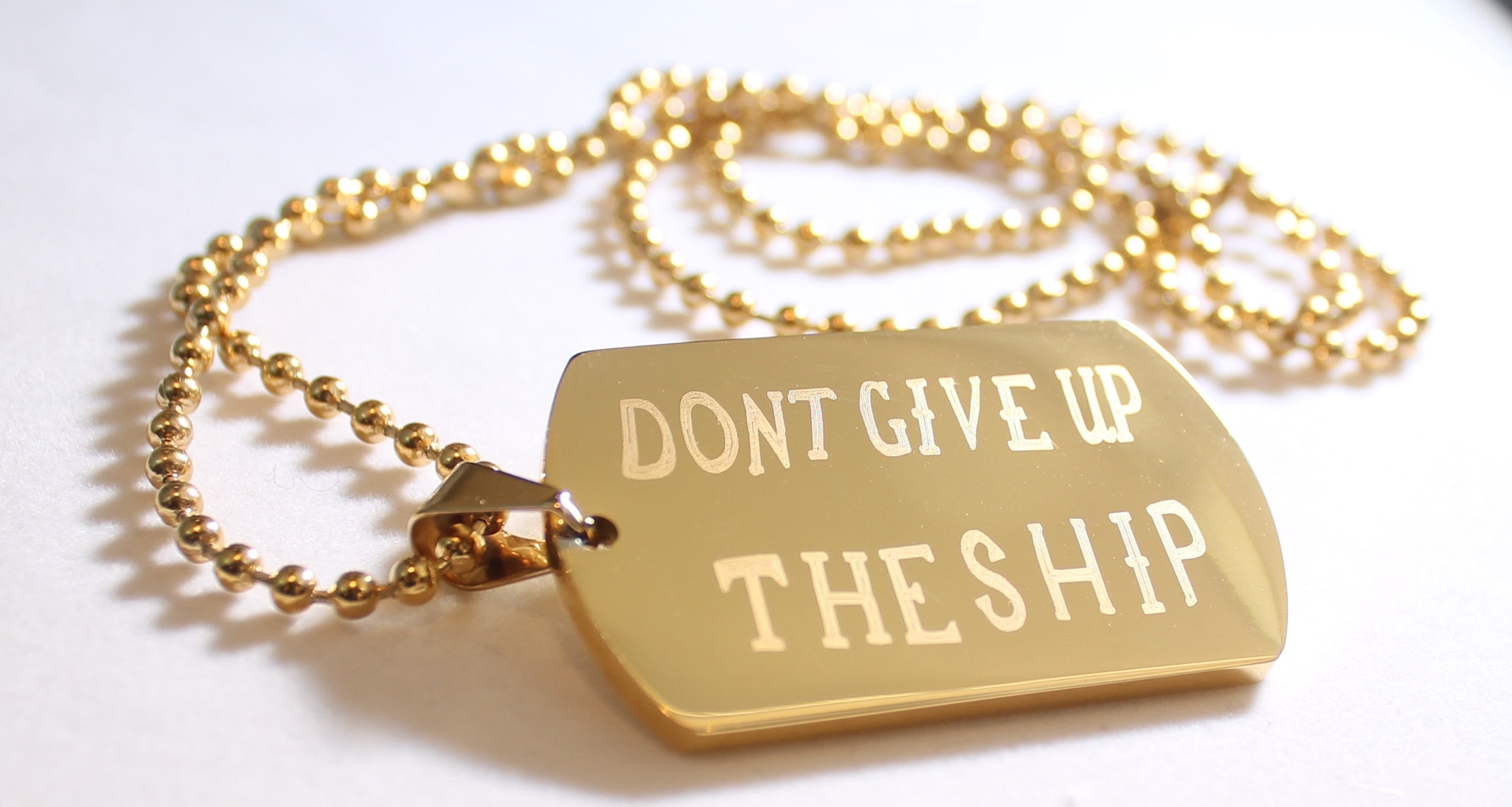 DONT GIVE UP THE SHIP IPG GOLD NAVY MILITARY MOTIVATIONAL THICK STAINLESS STEEL DOG TAG - Samstagsandmore