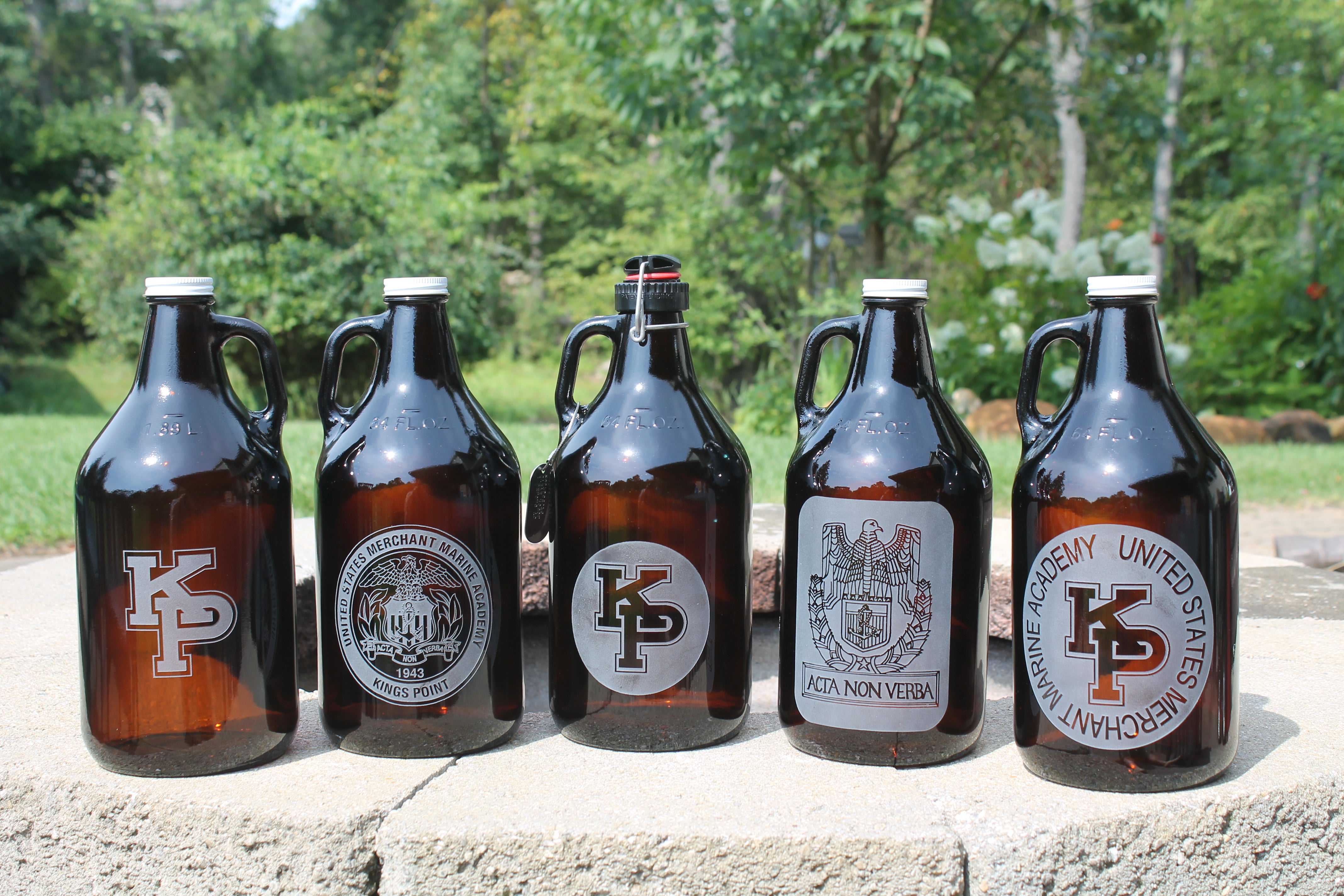USMMA Merchant Marine Academy KP Growler Sand Carved Screw Cap graduation commencement USNA USAFA - Samstagsandmore