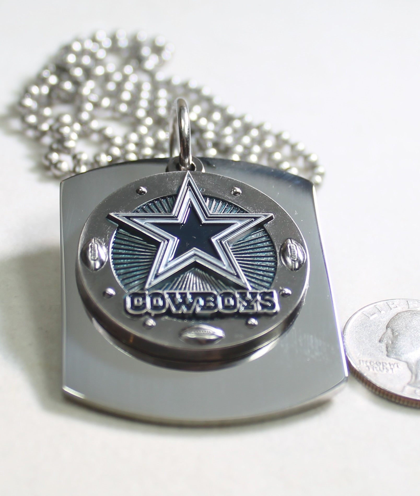 DALLAS COWBOYS NFL X LARGE PENDANT ON THICK STAINLESS STEEL DOG TAG - Samstagsandmore