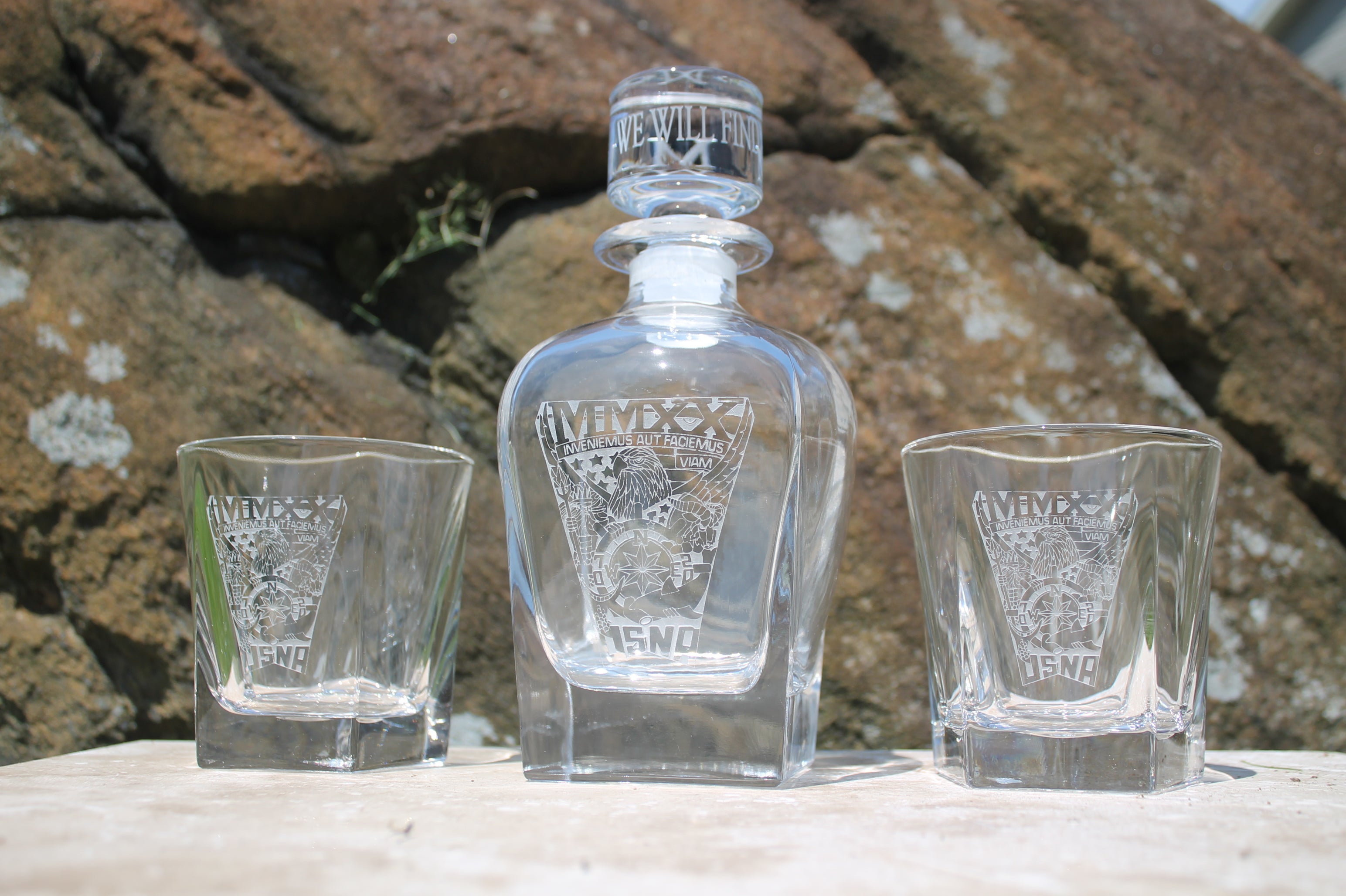 Crystal Rounded Whiskey Liquor Decanter and 2 Rocks Glass SET Custom Engraved USNA USMMA USAFA graduation commencement - Samstagsandmore