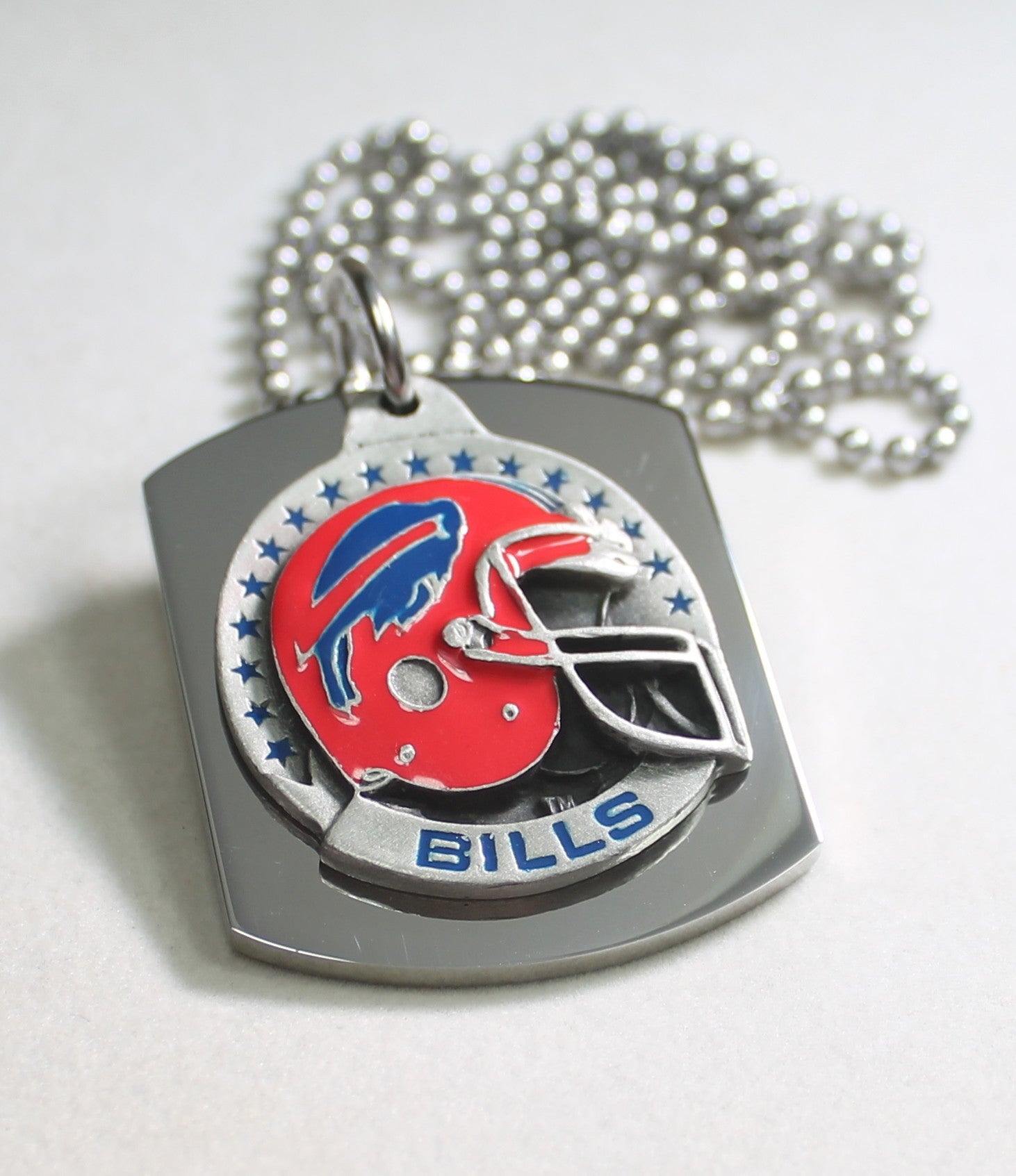 NFL BUFFALO BILLS  X LARGE PENDANT/HELMET ON THICK STAINLESS STEEL DOG TAG - Samstagsandmore