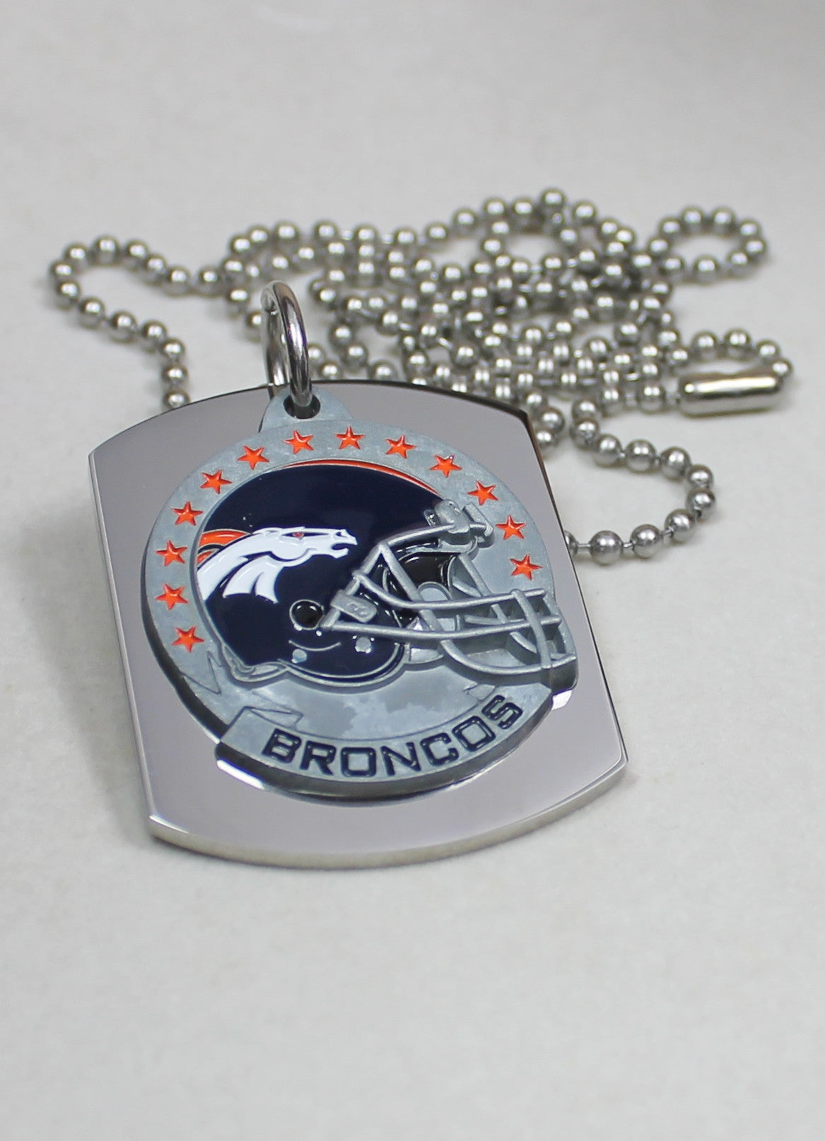 NFL DENVER BRONCOS X LARGE PENDANT/HELMET ON THICK STAINLESS STEEL DOG TAG - Samstagsandmore