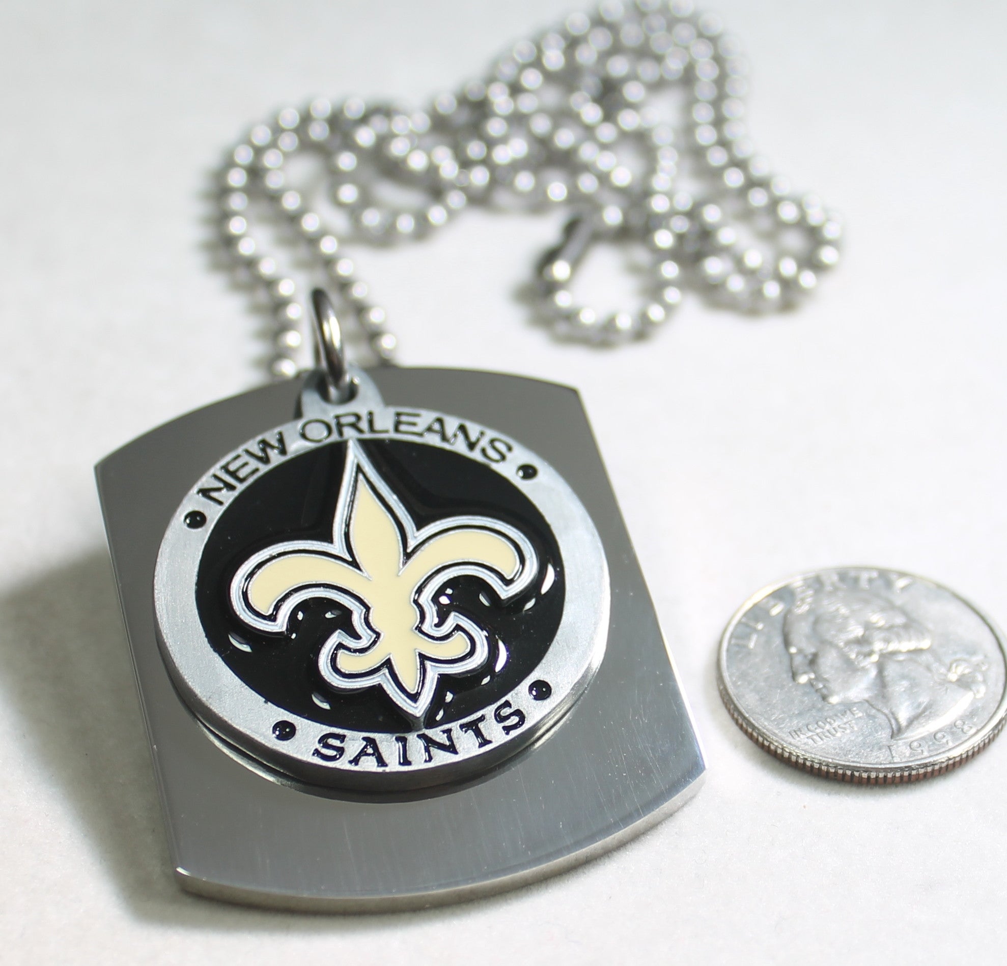 NFL NEW ORLEANS SAINTS  X LARGE PENDANT ON THICK STAINLESS STEEL DOG TAG - Samstagsandmore