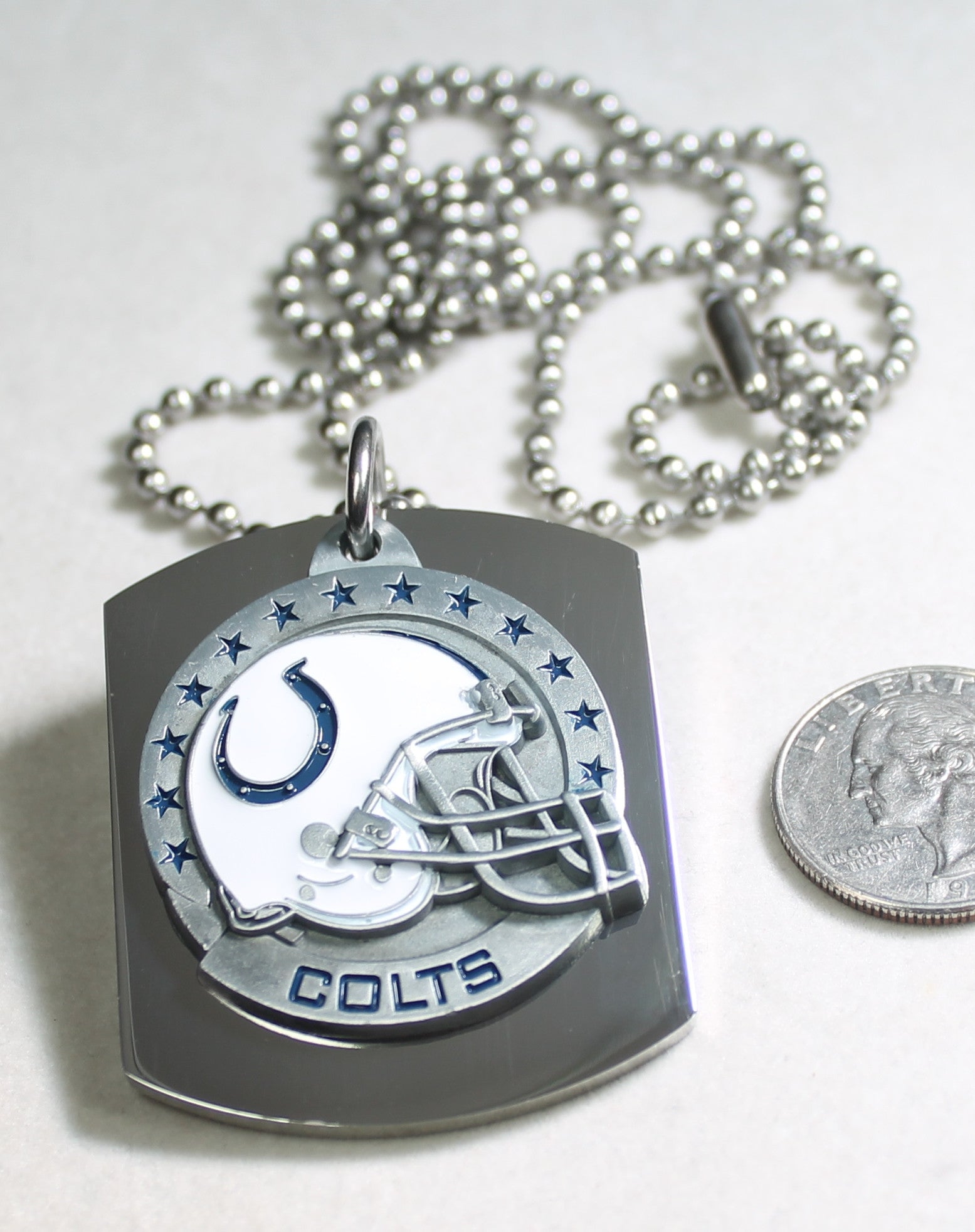 NFL INDIANAPOLIS COLTS  X LARGE PENDANT/HELMET ON THICK STAINLESS STEEL DOG TAG - Samstagsandmore