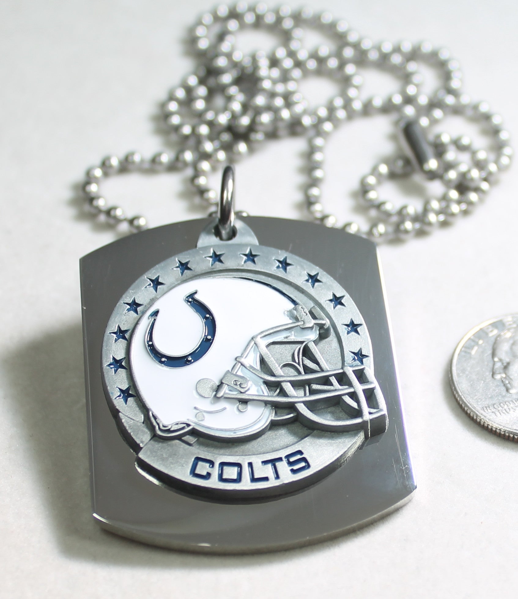 NFL INDIANAPOLIS COLTS  X LARGE PENDANT/HELMET ON THICK STAINLESS STEEL DOG TAG - Samstagsandmore