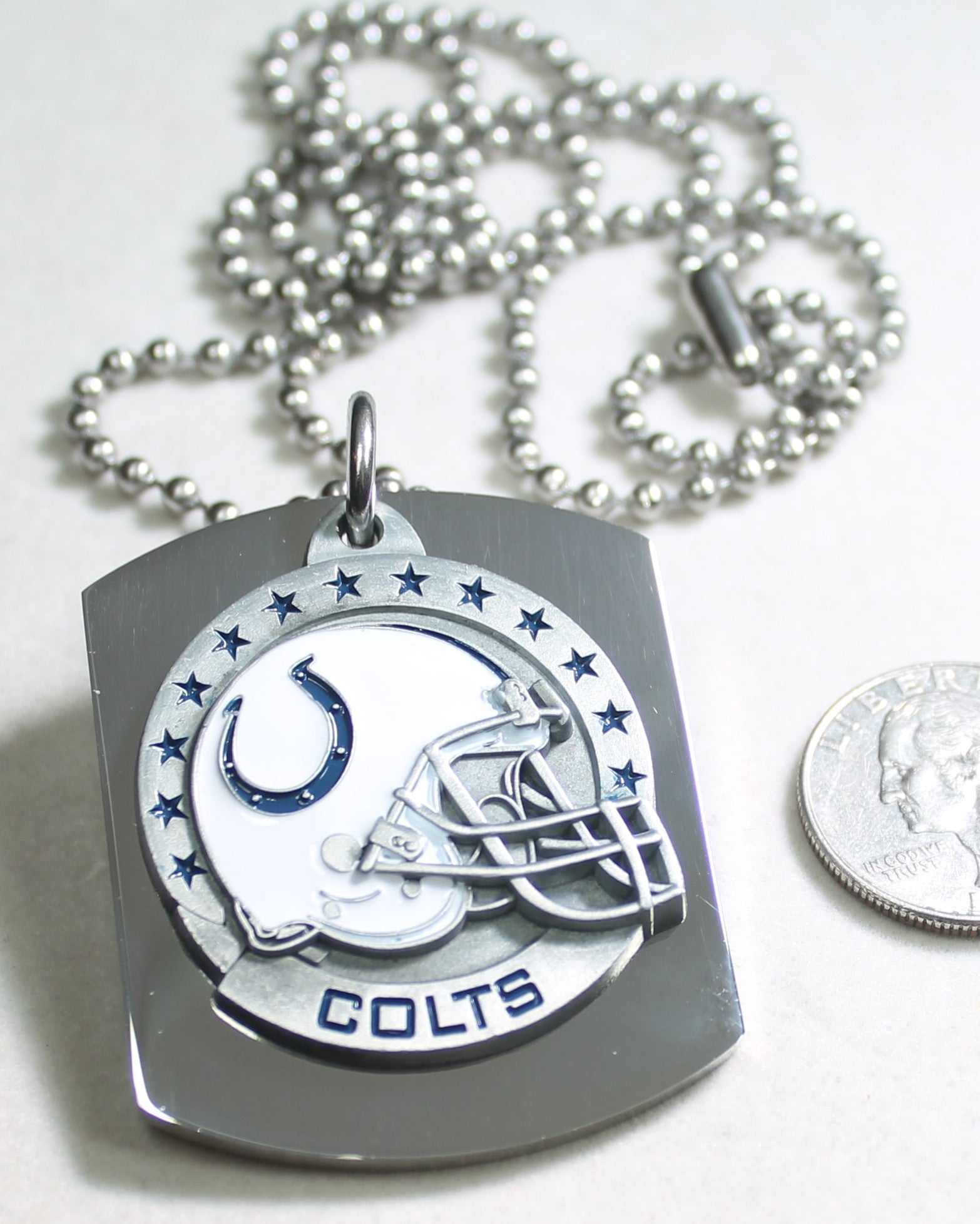 NFL INDIANAPOLIS COLTS  X LARGE PENDANT/HELMET ON THICK STAINLESS STEEL DOG TAG - Samstagsandmore