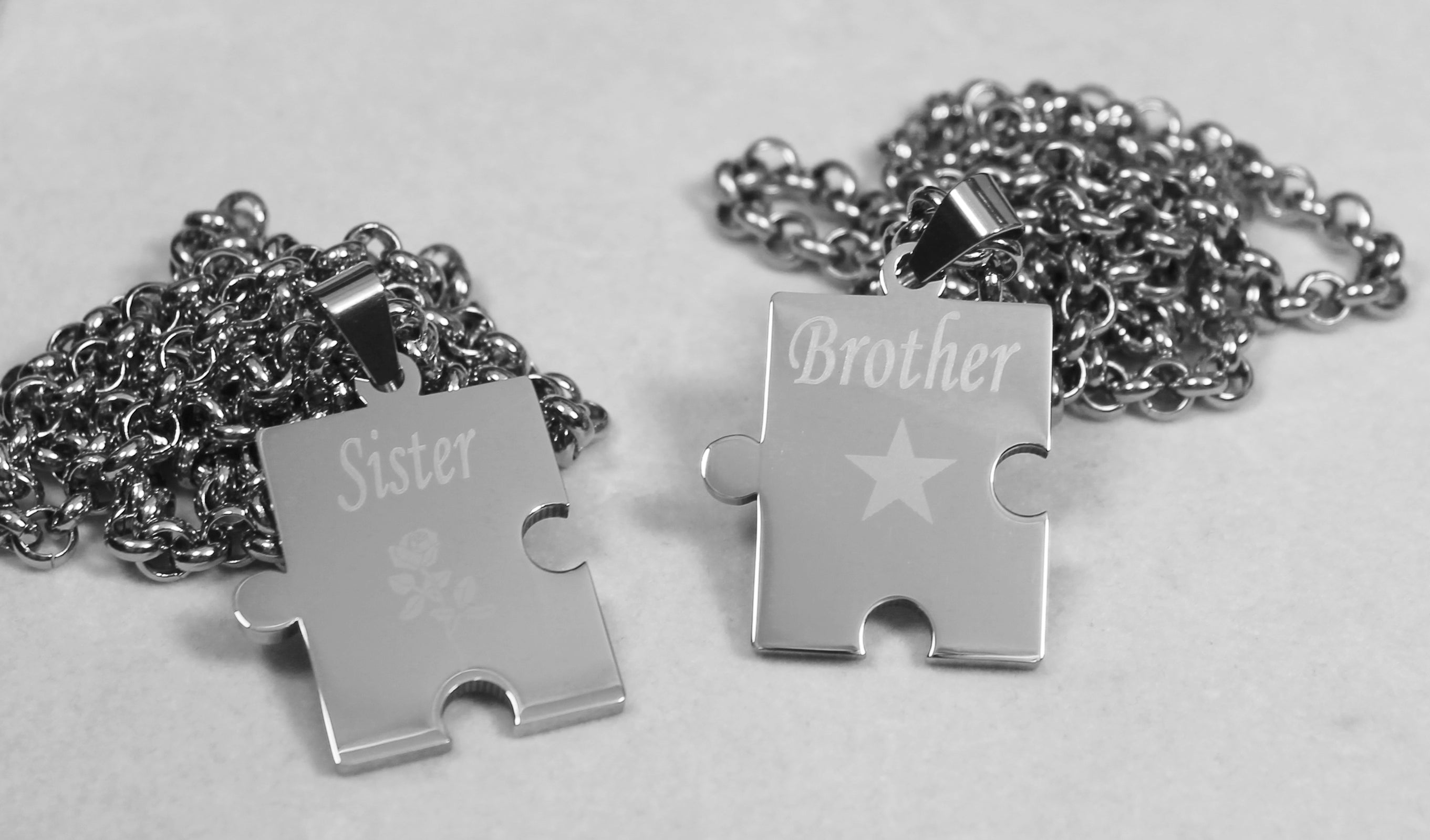 BROTHER SISTER PUZZLE PIECE X2 TAGS, SOLID STAINLESS STEEL ROLO  CHAIN NECKLACE - Samstagsandmore