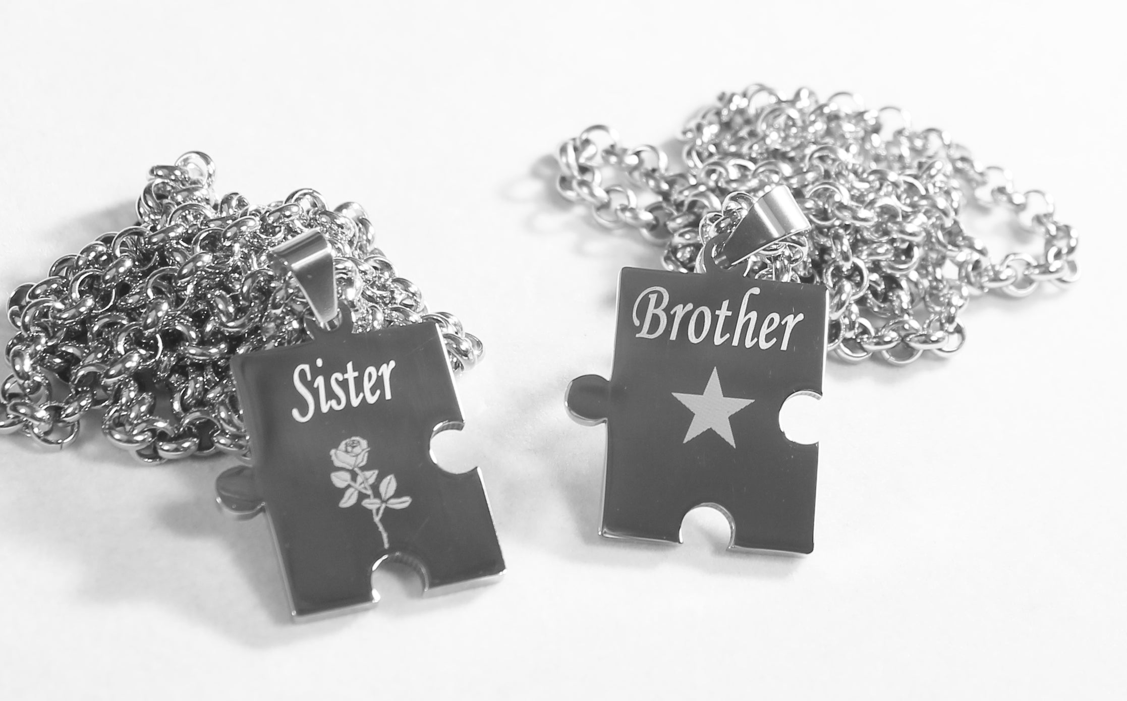 BROTHER SISTER PUZZLE PIECE X2 TAGS, SOLID STAINLESS STEEL ROLO  CHAIN NECKLACE - Samstagsandmore